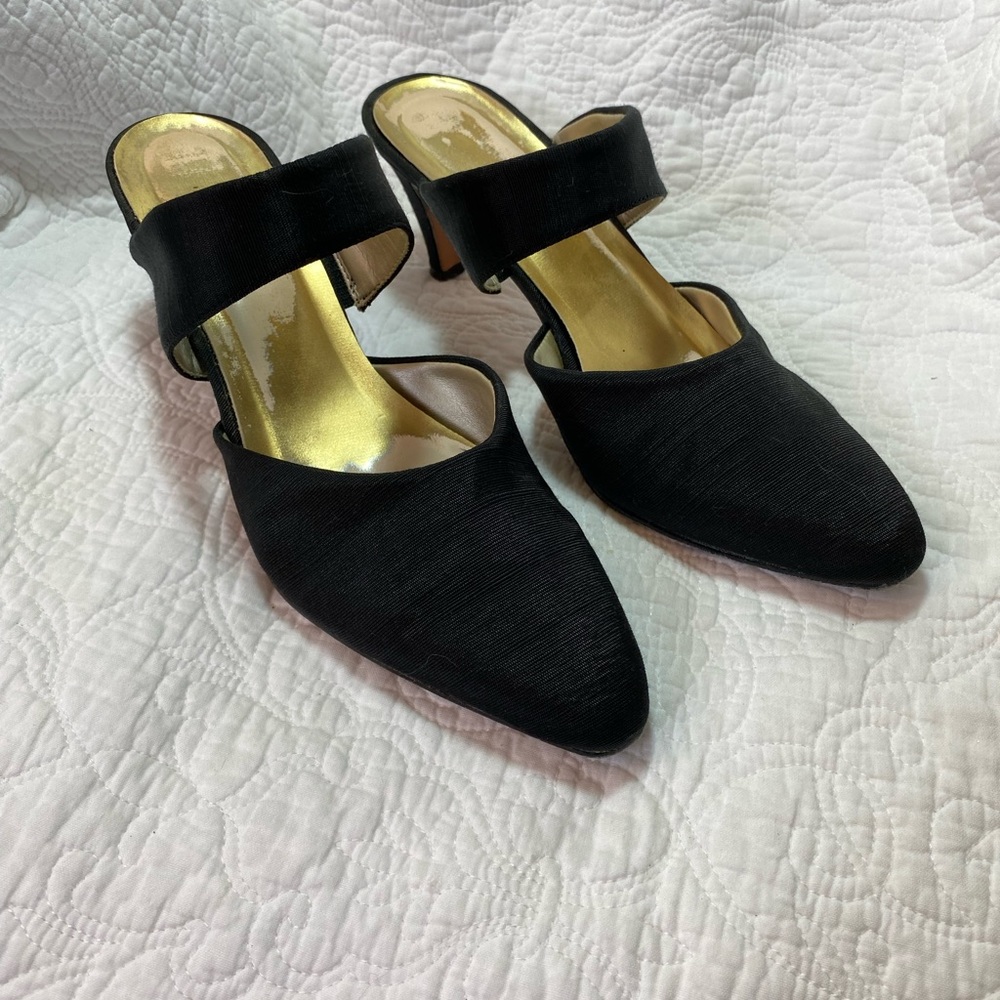 EUC fabric strappy heels size 7.5